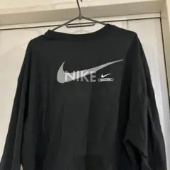 最終値下げNike ナイキ クロップド長袖Tシャツ