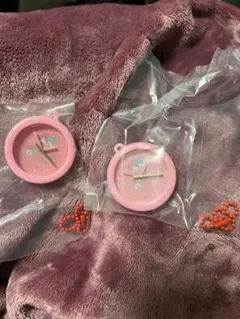 サンリオレトロ壁掛け時計風クリップキーホルダー リトルツインスターズ 2点