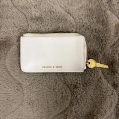 CHARLES & KEITH ホワイトカードケース