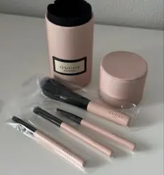 レア グッチ Gucci メイクブラシ 3本セット - メルカリ