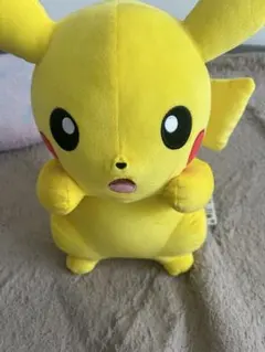 びっくりピカチュウ　ぬいぐるみ　タグ付き