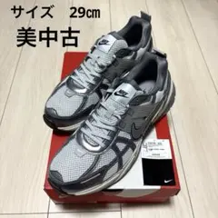 W NIKE V2K RUN