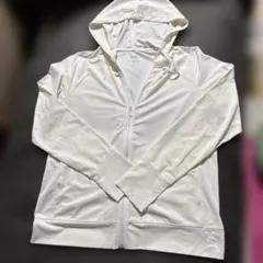 UNIQLO エアリズム　UVパーカー XL ホワイト