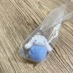 サンリオ　シナモンロール　おくるみベイビーマスコット