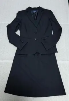 【美品】スーツ　2点セット　ブラック　ストライプ　Sサイズ