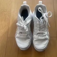 MAD FOOT 23.5cm スニーカー　白