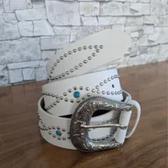 Item thumbnail for item e0048244-1f8e-4200-9e8d-fd53a50da04d