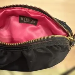MZ WALLACE ナイロン ワンハンドルバッグ ブラック×ピンク ミニバッグのサムネイル