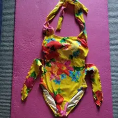 リゾートワンピース水着Ｍサイズ