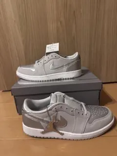 Nike Air Jordan 1 Low シルバー