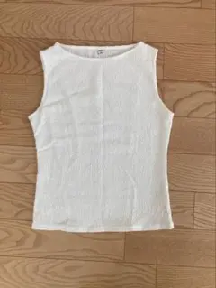 UNIQLO シャーリングボートネックTノースリーブMサイズ