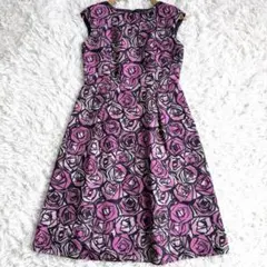 極美品✨DAMA collection ローズ柄 フレアワンピース 9AR M