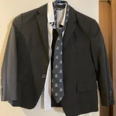 一度のみ使用　キッズ　スーツ　上下セット