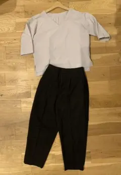 シャツ　ブラウス