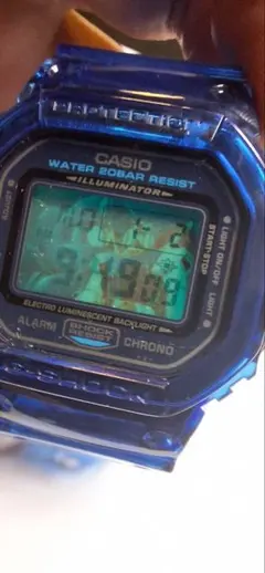 電池新品★美品　CASIO G-SHOCK DW-5600 ガンダムRX-78のサムネイル