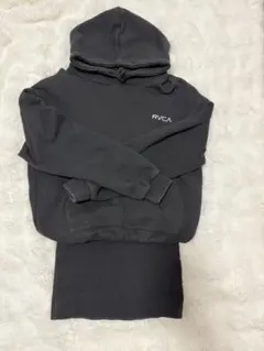 RVCA ワンピースパーカー
