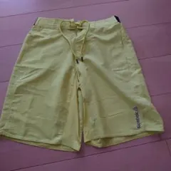 Reebok ハーフパンツ Mサイズ
