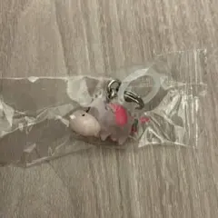 牧場物語　めじるしアクセサリー　いちご乳牛