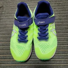 アシックスジュニアスポーツシューズ23.5