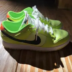 Nike 蛍光イエロースニーカーのサムネイル