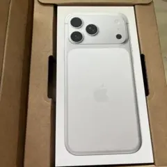 本日配送・新品・未開封】iPhone17ProMax 256GB シルバー - メルカリ