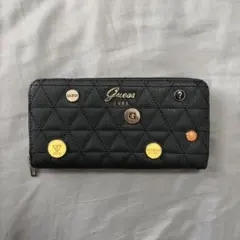 GUESS ゲス 長財布 キルティング ピンバッジ装飾 ブラックのサムネイル
