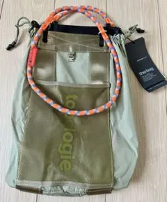 Item thumbnail for item d74feab5-aaac-4aae-b36b-d038e8a26b3e