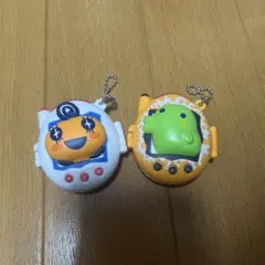 たまごっち　スイングケース 3 めめっち・くちぱっちガチャガチャ　カプセルトイ