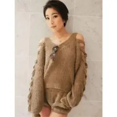 ジェイダ gyda レースアップシャギーニット