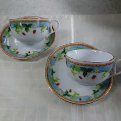 Giovanni Valentino ストロベリー　ティーカップ×2①