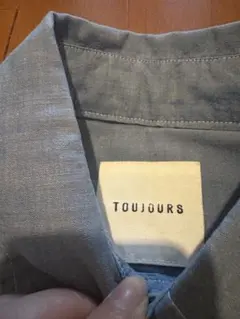 TOUJOURS（トゥジュー）　シャツのサムネイル