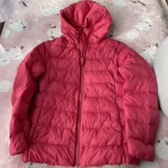 ユニクロ　ライトウォームパデットパーカー　150cm