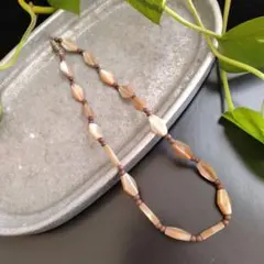 Item thumbnail for item faa9c5f4-ed14-4125-b1f8-26a2db576703