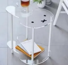 サイドテーブル