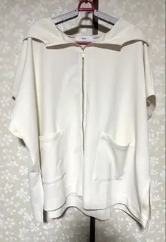 Elura エルーラ / サマ見えリラクシーフードジレ オフホワイトのサムネイル