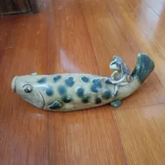 陶器製 魚と河童の置物