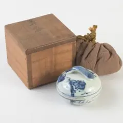 茶道具　古染付　花草文　香合　仕覆付　極め箱　V　A545 茶道具 古染付 花草文 香合 仕覆付 極め箱 V A545 - メルカリ