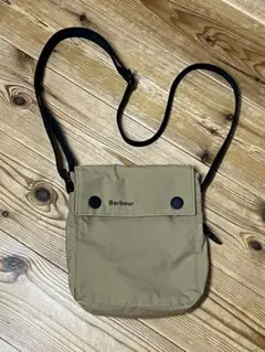 BARBOUR バブアー トランスポート クロスボディバッグ