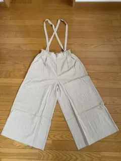 サロペット