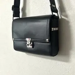 Avail ショルダーバッグのサムネイル