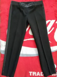 美品♥Calvin Klein定価25200 テーパードパンツ L サイズ4 黒