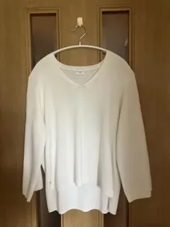 URBAN RESEARCH DOORS ホワイト Vネック ニット 長袖
