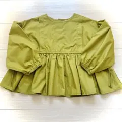 フリル付きトップス 120 新品未使用品　美品