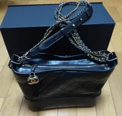 Used/美品　シャネル　ガブリエルホーボーバッグ（Medium）　ブラック