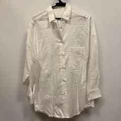 Pödero ホワイト 長袖シャツ バックプリーツのサムネイル