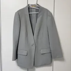 レディース　テーラードジャケットSサイズ