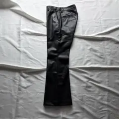 HARE フェイクレザー　ブーツカットパンツ　フレア　黒　ブラック　エコレザー