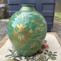 ジ*p様 九谷焼 緑色 花瓶 金色装飾