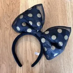 ディズニー　カチューシャ　黒　ブラック　レース　水玉　ミニー