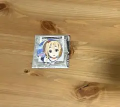 けいおん! 琴吹紬 ムギちゃん 限定デカバッチ 缶バッジ ⑤ 希少】2011年 けいおん 琴吹紬 むぎちゃん 缶バッジ - メルカリ